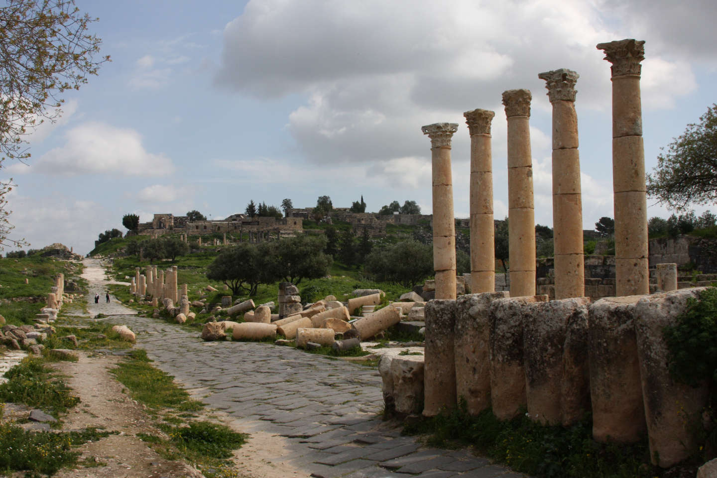 Руины античной Гадары, Иордания