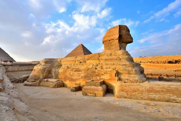 Старый Каир и пирамиды Гизы из Хургады